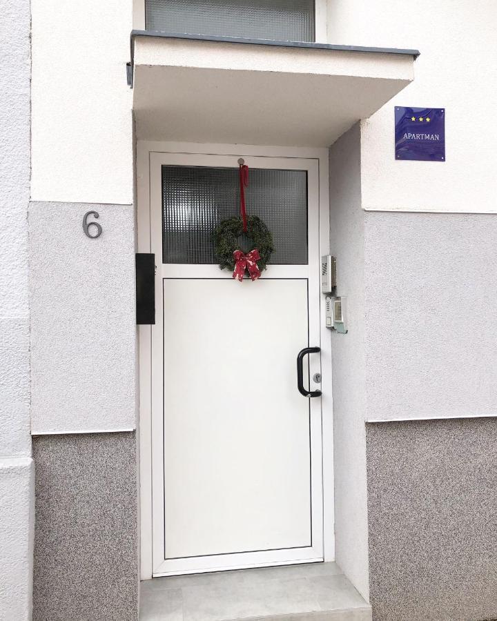 Apartman Bloom Осиек Екстериор снимка