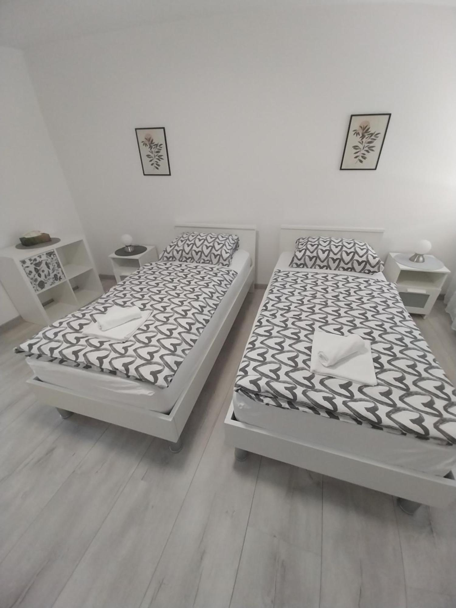 Apartman Bloom Осиек Екстериор снимка