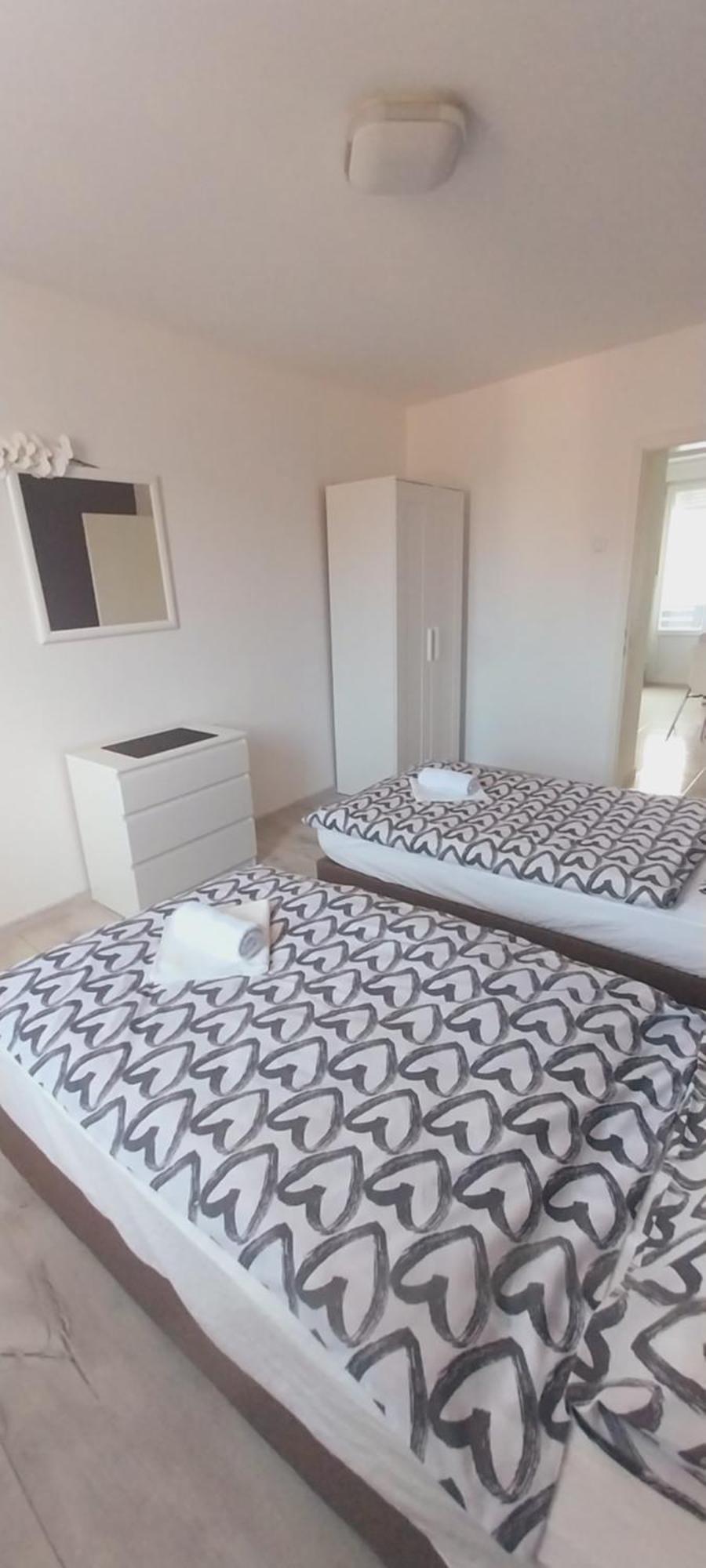 Apartman Bloom Осиек Екстериор снимка